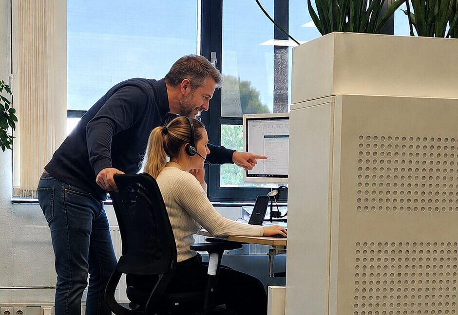 Collega's op kantoor