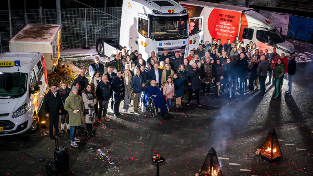 Al het personeel bij elkaar tijdens het 50 jarig jubileum